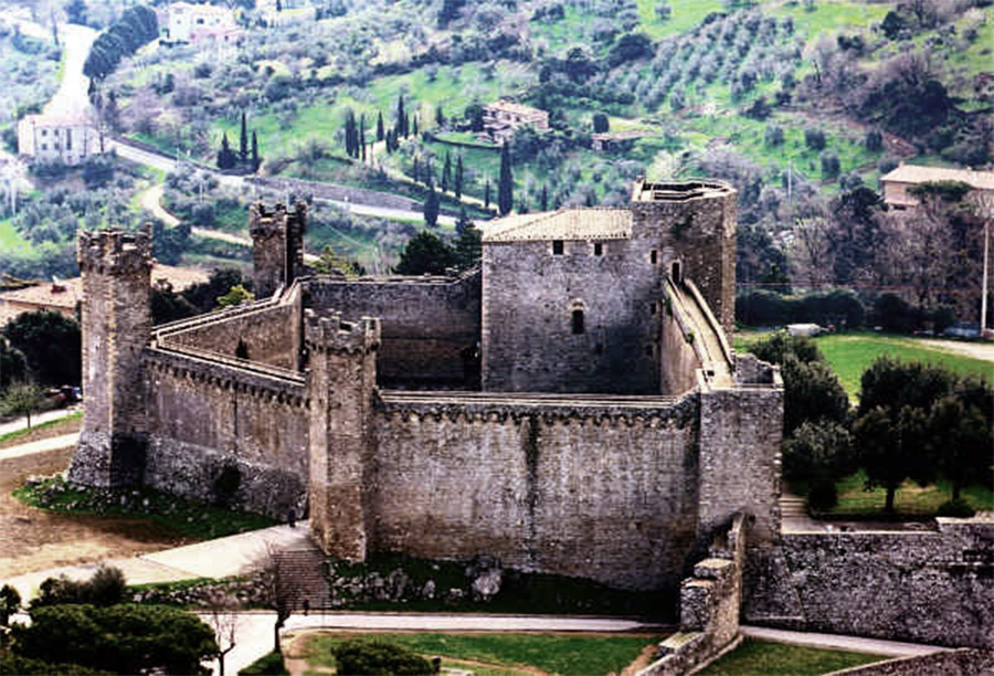 A fortaleza de Montalcino, no topo da cidade (foto www.brunello-montalcino.com)